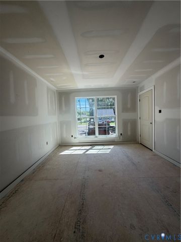21303 Rutledge Ave, Petersburg, VA 23805