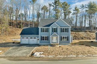 12 Shelburne Lane, Concord, NH 03301