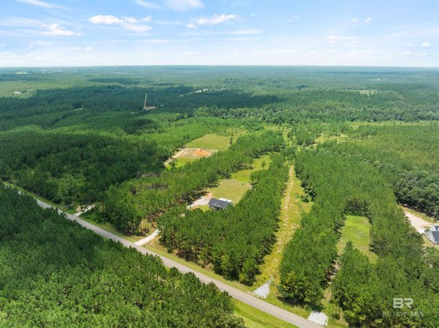 30577 Brady Road, Robertsdale, AL 36567