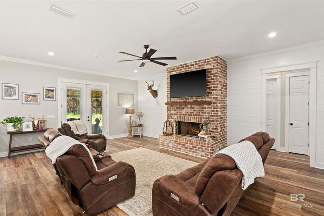 30577 Brady Road, Robertsdale, AL 36567