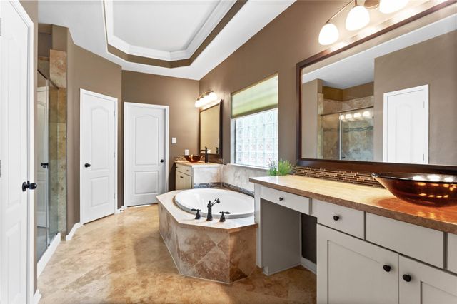 2820 Padova Court, League City, TX 77573