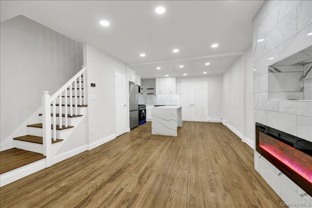 1010 E 230th Street, Bronx, NY 10466