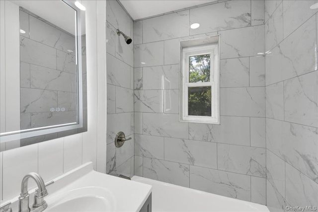 1010 E 230th Street, Bronx, NY 10466