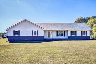 15 Spruce Court, Stockbridge, GA 30281