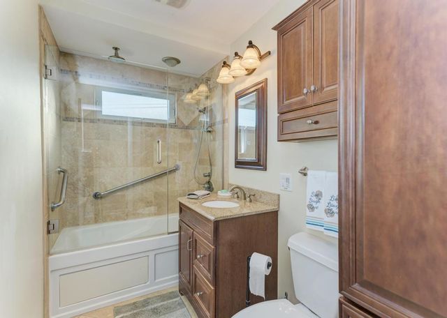 433 N Lincoln Avenue, Villa Park, IL 60181