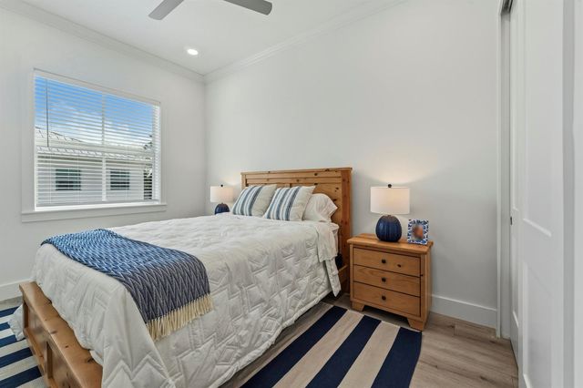 4692 SE Manatee Way, Stuart, FL 34997