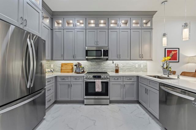 4692 SE Manatee Way, Stuart, FL 34997