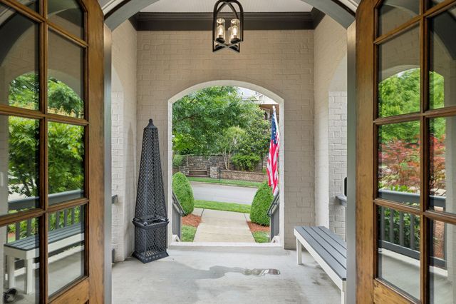 318 Morning Mist Ln, Franklin, TN 37064