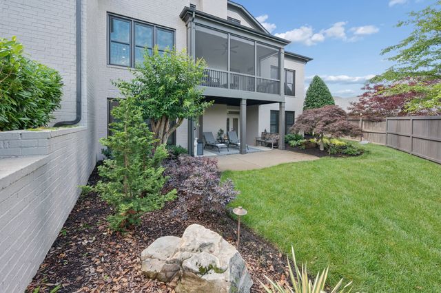 318 Morning Mist Ln, Franklin, TN 37064