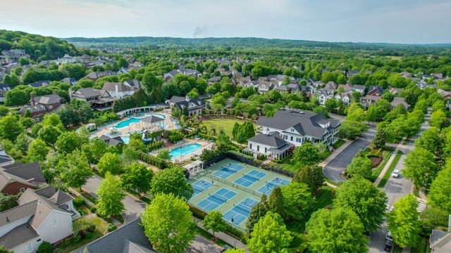 318 Morning Mist Ln, Franklin, TN 37064