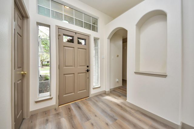 14423 Gadwall Court, Houston, TX 77044