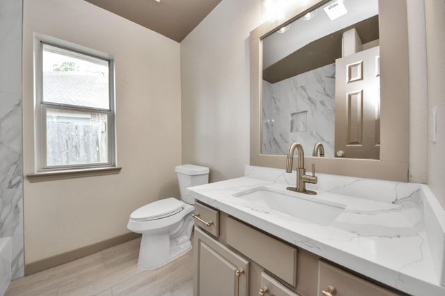 14423 Gadwall Court, Houston, TX 77044