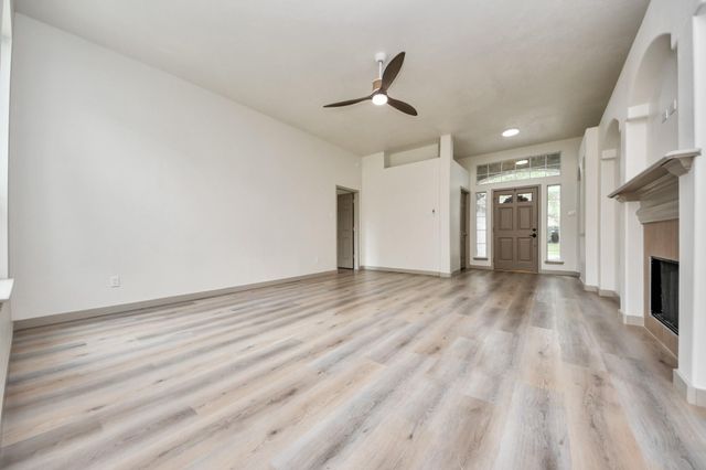 14423 Gadwall Court, Houston, TX 77044