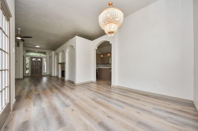 14423 Gadwall Court, Houston, TX 77044