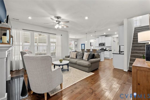 6701 Liege Hl, Moseley, VA 23120