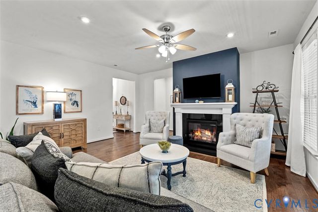 6701 Liege Hl, Moseley, VA 23120