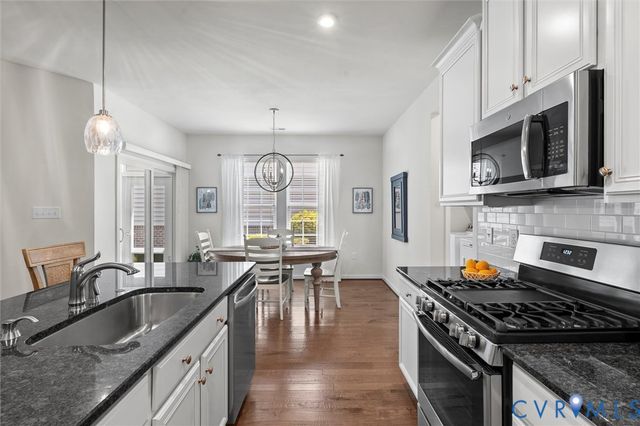 6701 Liege Hl, Moseley, VA 23120