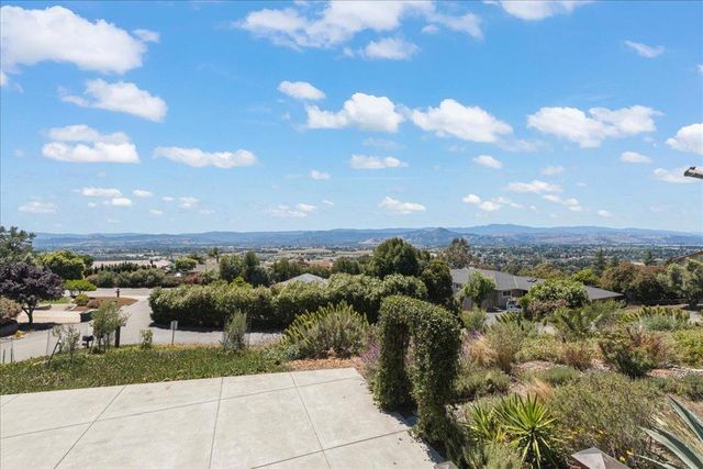 16580 Rustling Oak Court, Morgan Hill, CA 95037