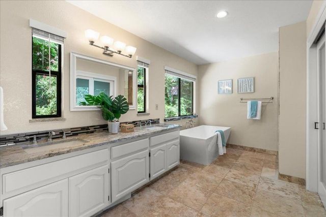 16580 Rustling Oak Court, Morgan Hill, CA 95037