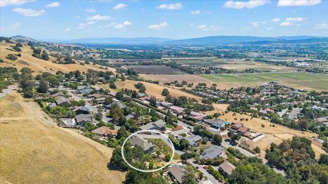 16580 Rustling Oak Court, Morgan Hill, CA 95037