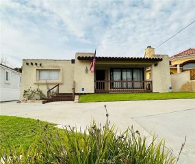 327 S Meadows Avenue, Manhattan Beach, CA 90266