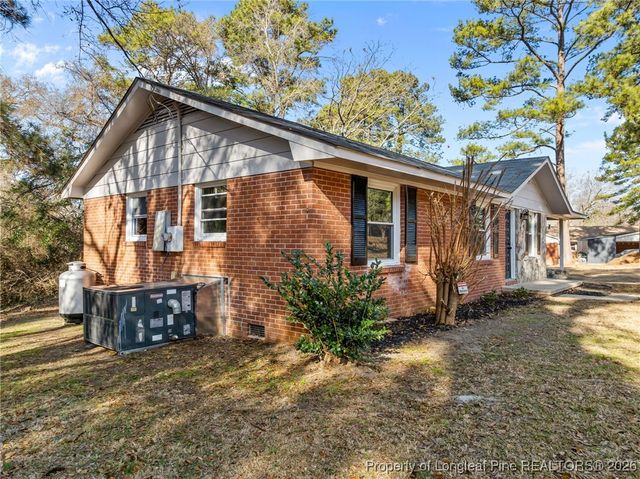 1509 Pope Street, Raeford, NC 28376