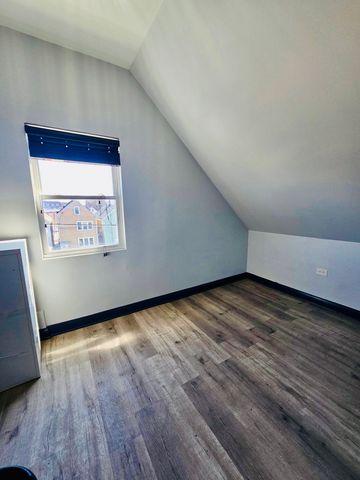 3741 S Honore Street TWO, Chicago, IL 60609