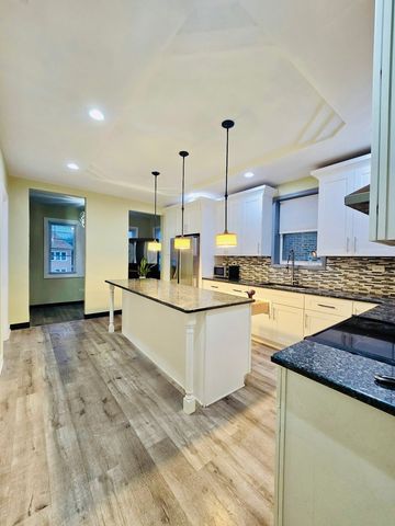 3741 S Honore Street TWO, Chicago, IL 60609