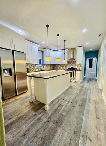 3741 S Honore Street TWO, Chicago, IL 60609