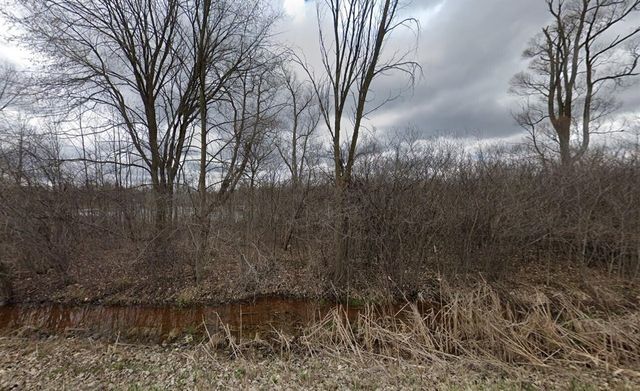 2300 Musson Road, Howell, MI 48855