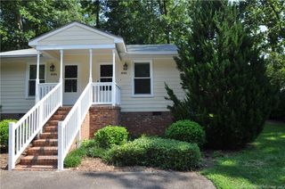 6104 Deerwood Place, Raleigh, NC 27607