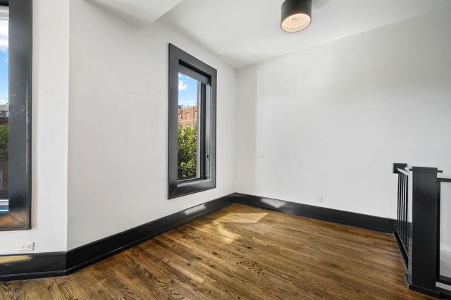 3513 N Sheffield Street 3, Chicago, IL 60657