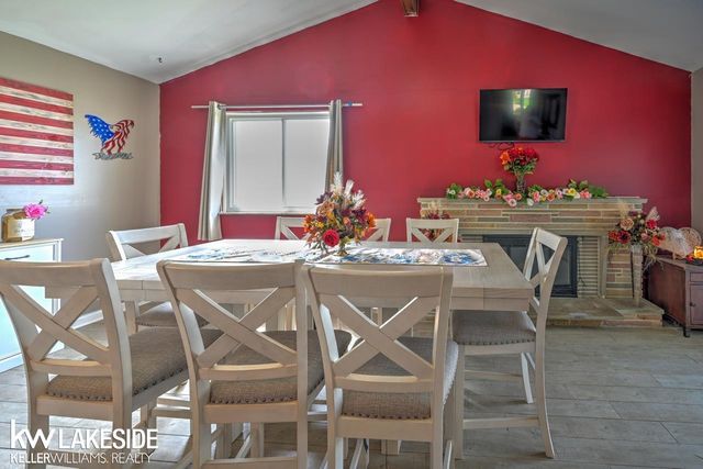 33647 Mina Drive, Sterling Heights, MI 48312