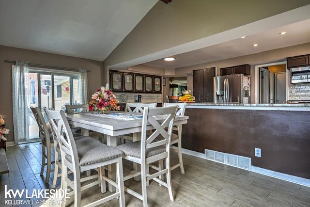 33647 Mina Drive, Sterling Heights, MI 48312