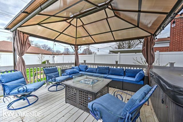 33647 Mina Drive, Sterling Heights, MI 48312