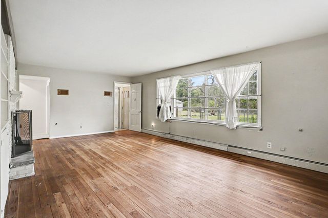 21308 Waubascon Road, Battle Creek, MI 49017