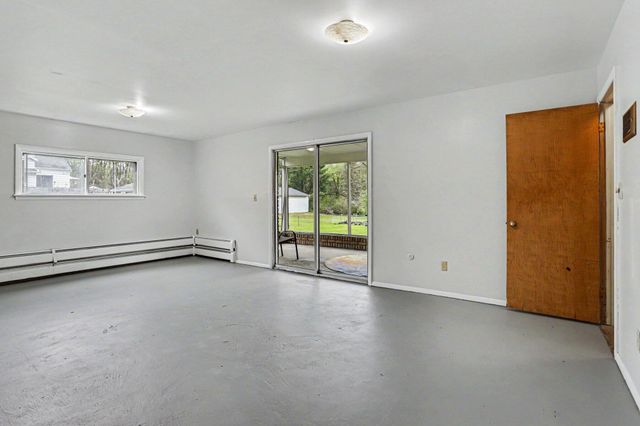 21308 Waubascon Road, Battle Creek, MI 49017