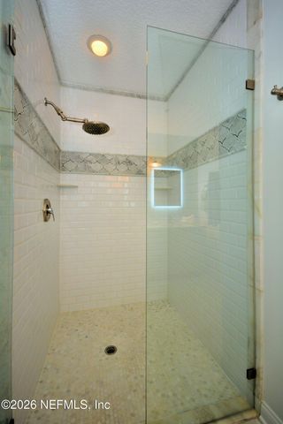 922 1ST Street S 302, Jacksonville Beach, FL 32250