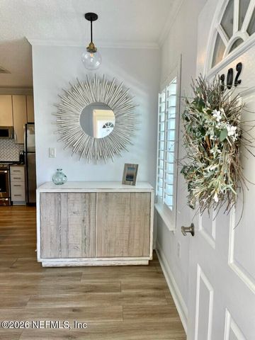 922 1ST Street S 302, Jacksonville Beach, FL 32250