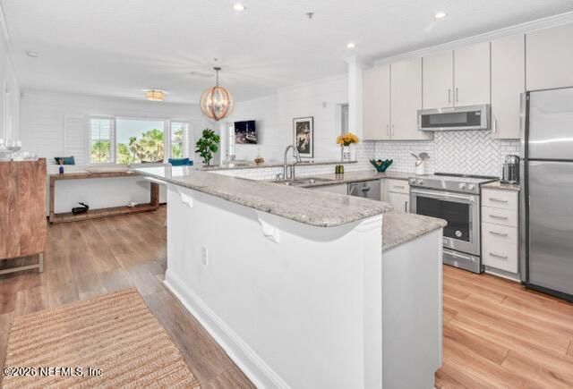 922 1ST Street S 302, Jacksonville Beach, FL 32250