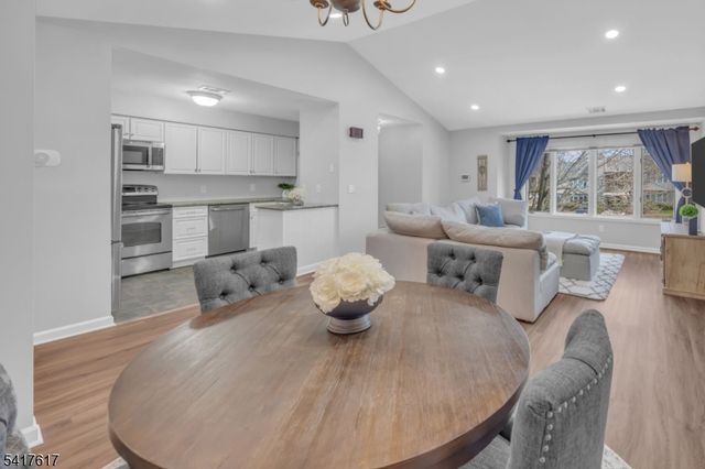 12 Augusta Dr 12, Clinton Twp., NJ 08801