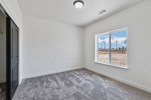 21035 Forest Glen Road, Madera, CA 93638