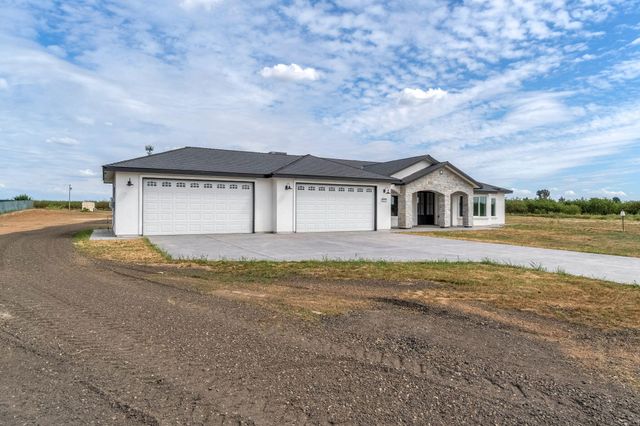 21035 Forest Glen Road, Madera, CA 93638