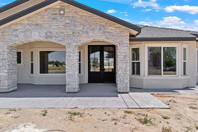 21035 Forest Glen Road, Madera, CA 93638