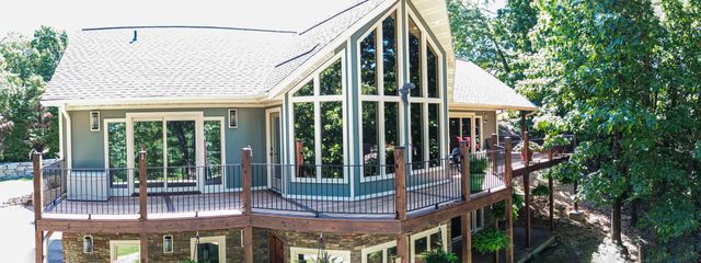 233 Sidehill Drive, Ridgedale, MO 65739