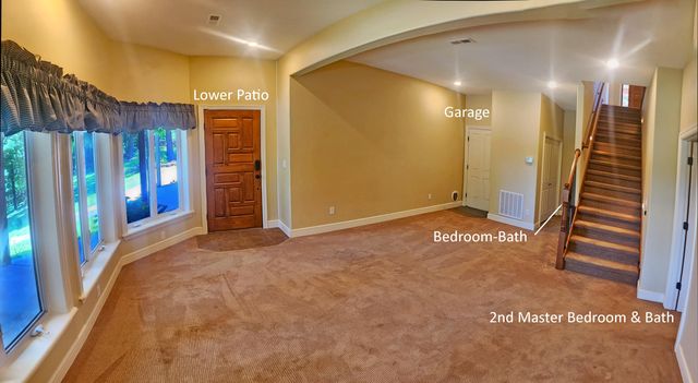 233 Sidehill Drive, Ridgedale, MO 65739