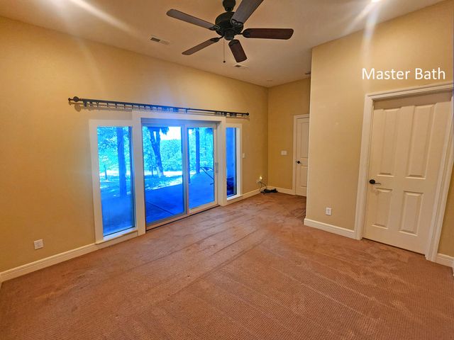 233 Sidehill Drive, Ridgedale, MO 65739