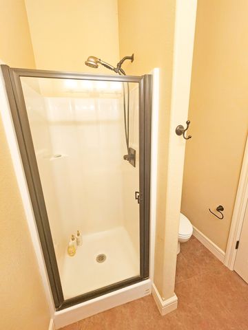 233 Sidehill Drive, Ridgedale, MO 65739