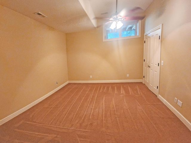 233 Sidehill Drive, Ridgedale, MO 65739