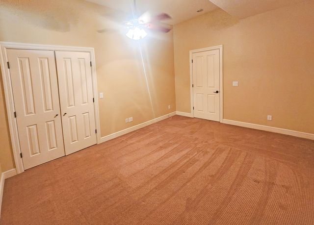 233 Sidehill Drive, Ridgedale, MO 65739